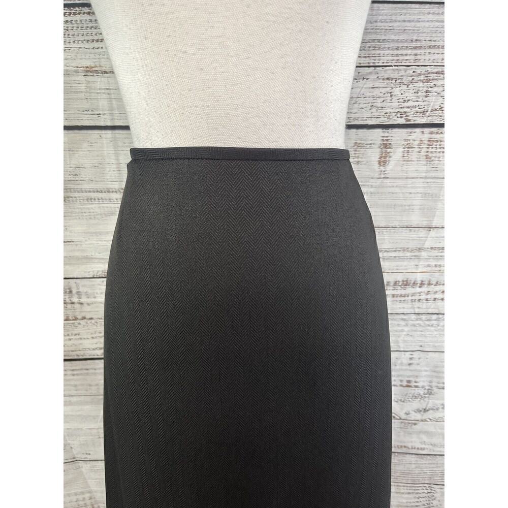 Tahari Skirt size 14 Petite Classic Black Herringbone Straight Above Knee Career - Picture 2 of 11